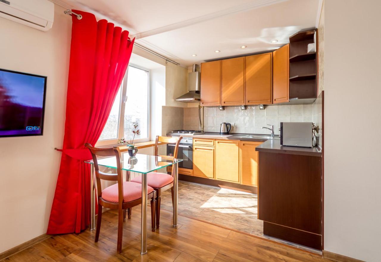 Apartments Near Parus Business Centre Kiev Luaran gambar