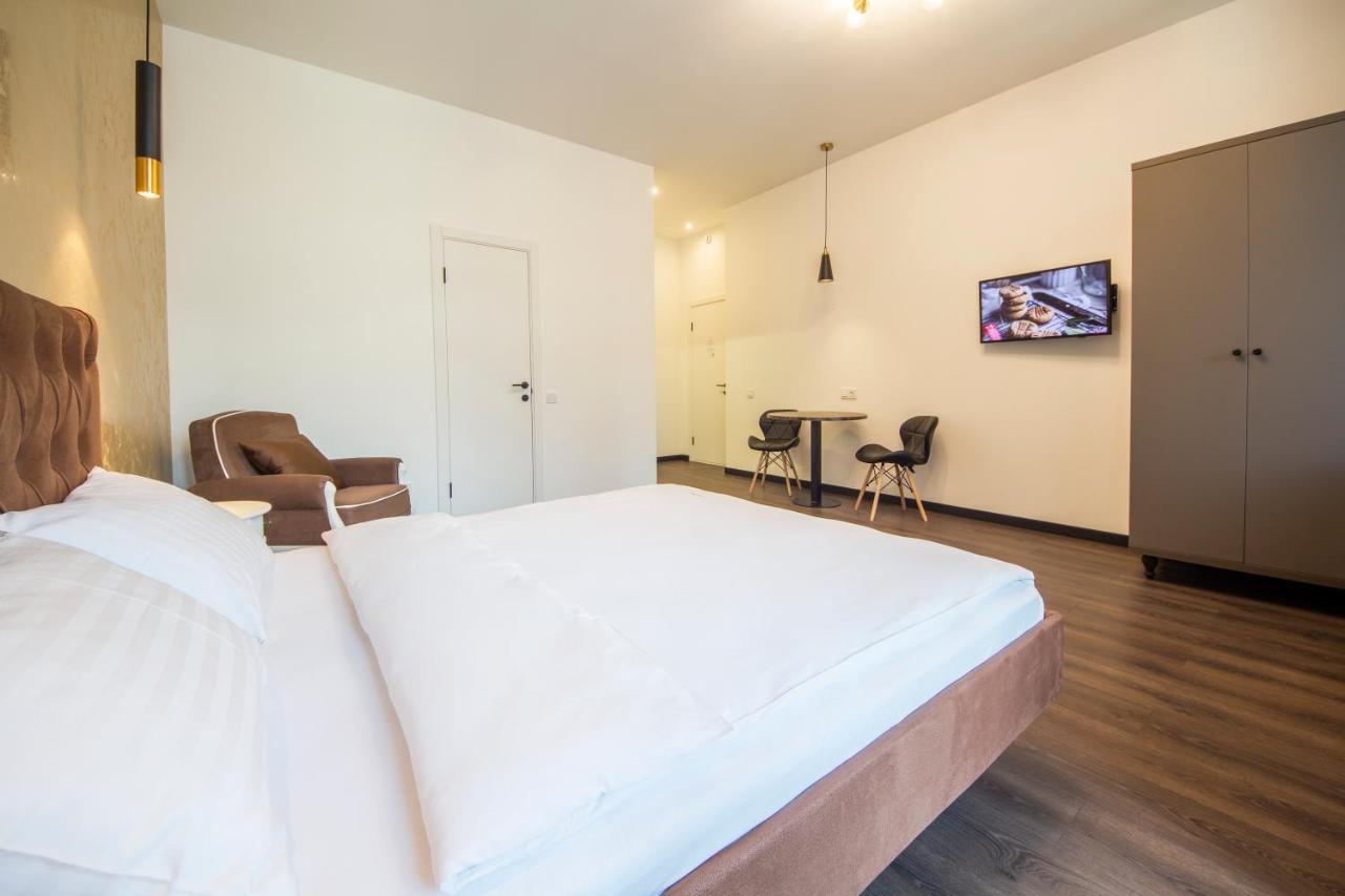 Apartments Near Parus Business Centre Kiev Luaran gambar