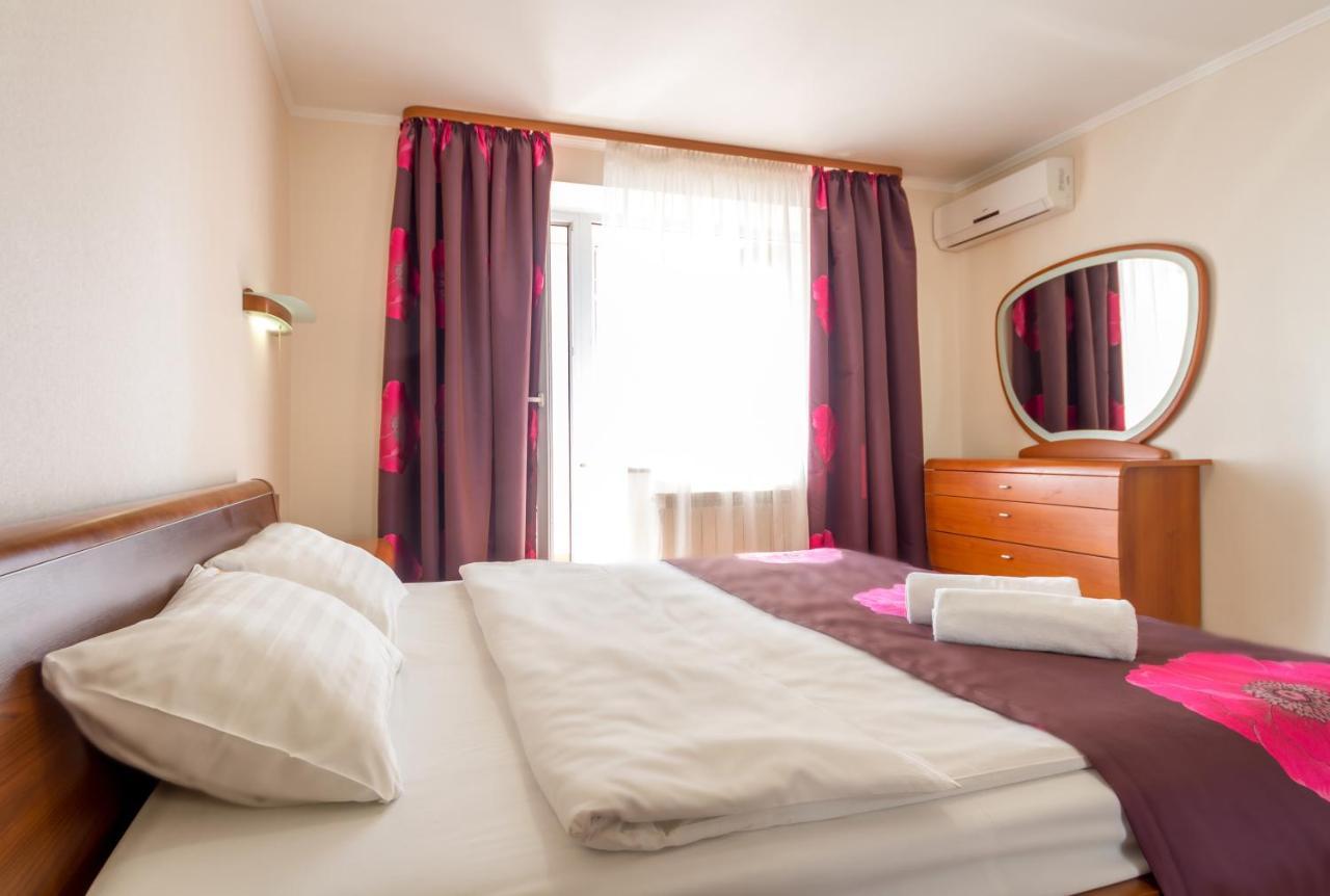 Apartments Near Parus Business Centre Kiev Luaran gambar