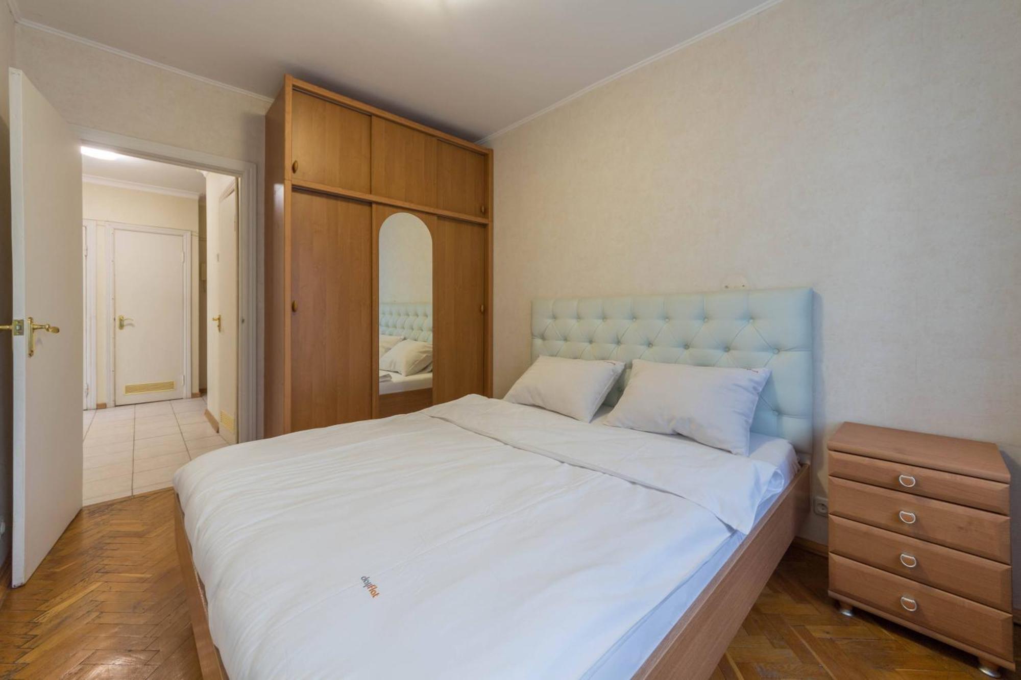 Apartments Near Parus Business Centre Kiev Luaran gambar