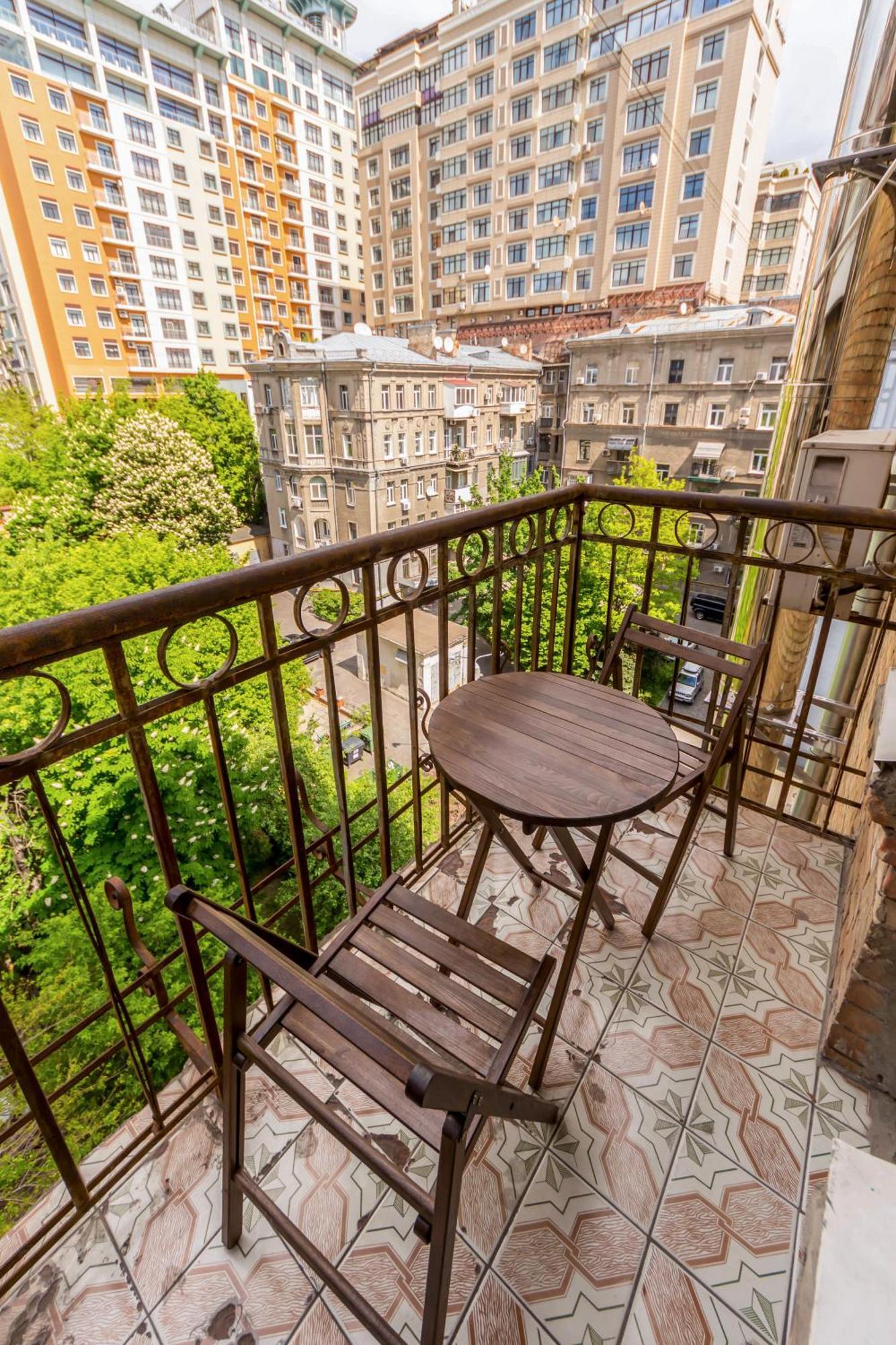 Apartments Near Parus Business Centre Kiev Luaran gambar