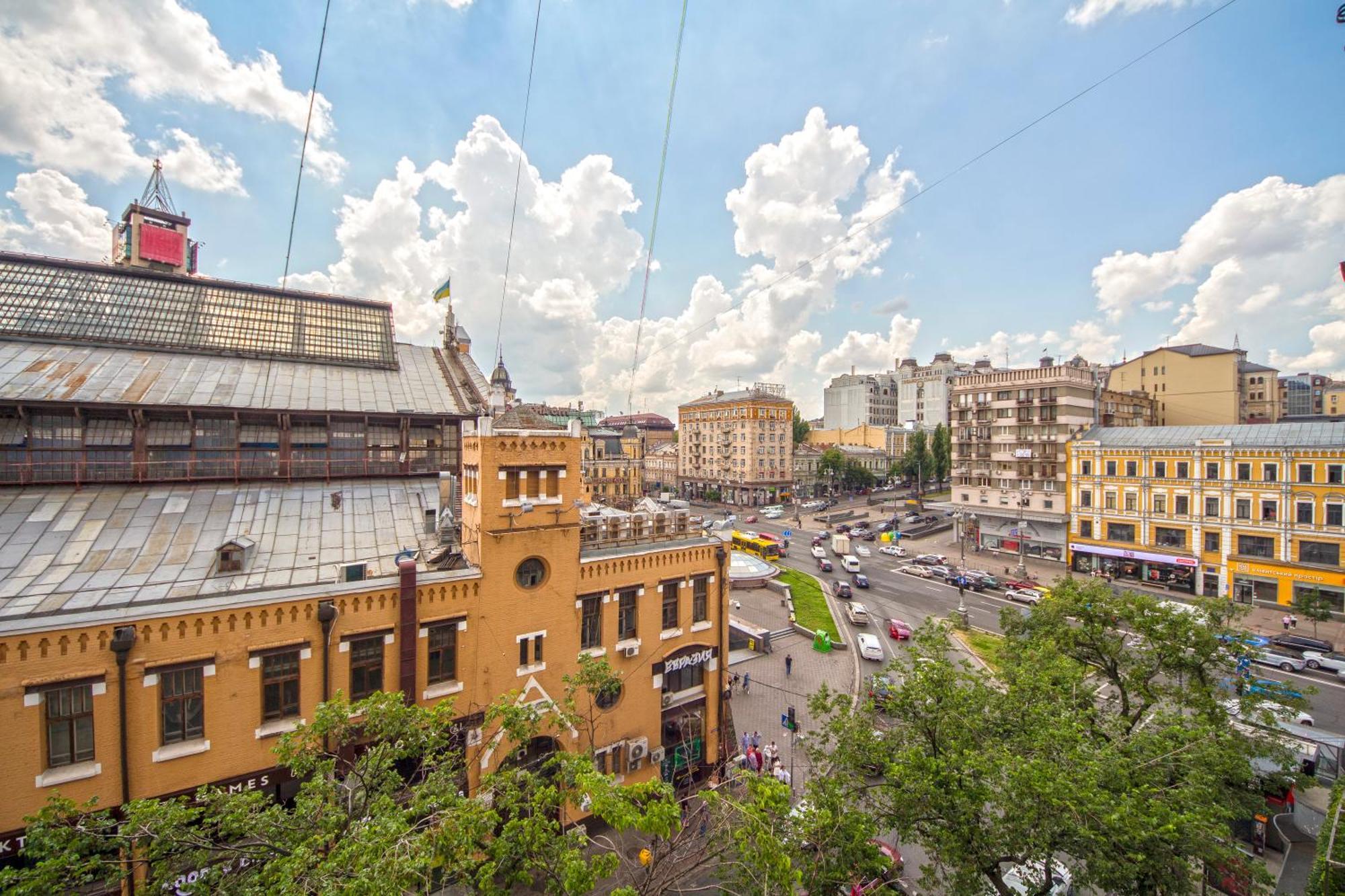 Apartments Near Parus Business Centre Kiev Luaran gambar